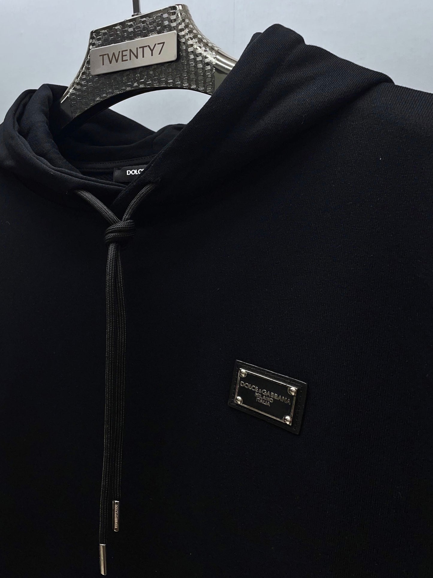 D&G