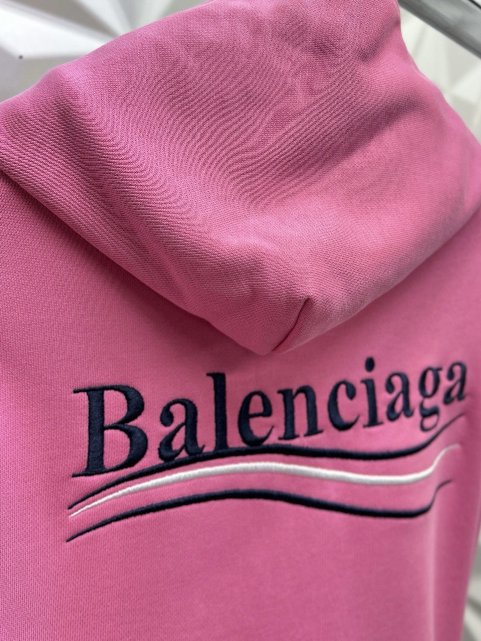 BALENCIAGA