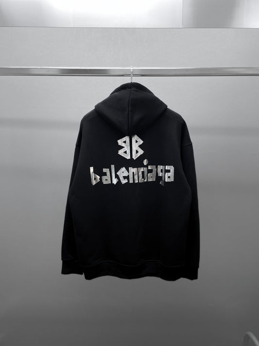 BALENCIAGA