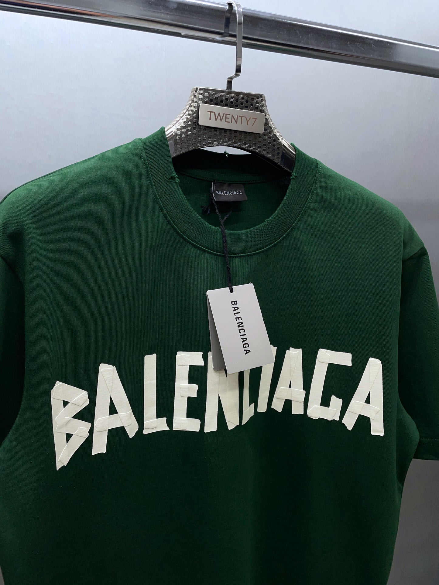 BALENCIAGA