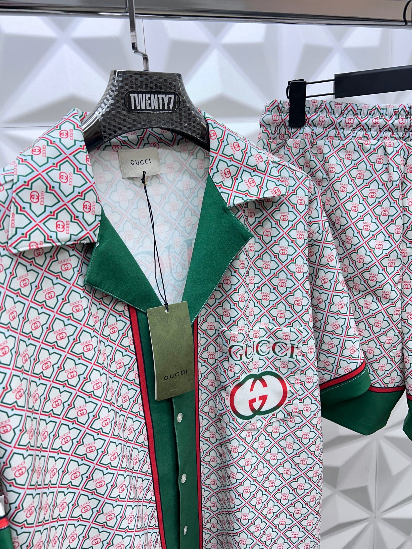 GUCCI