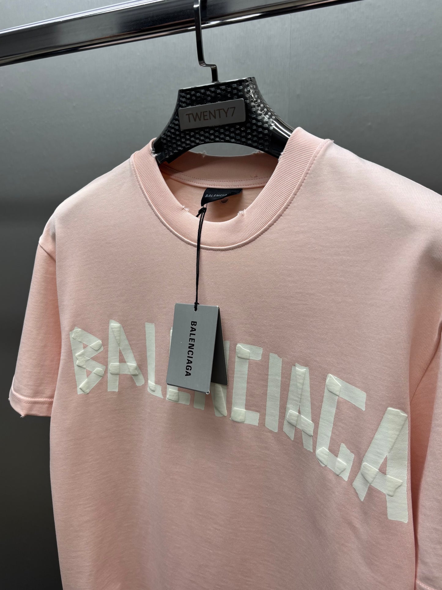 BALENCIAGA