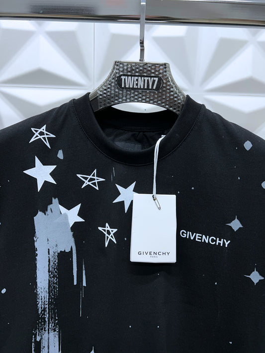 GIVENCHY