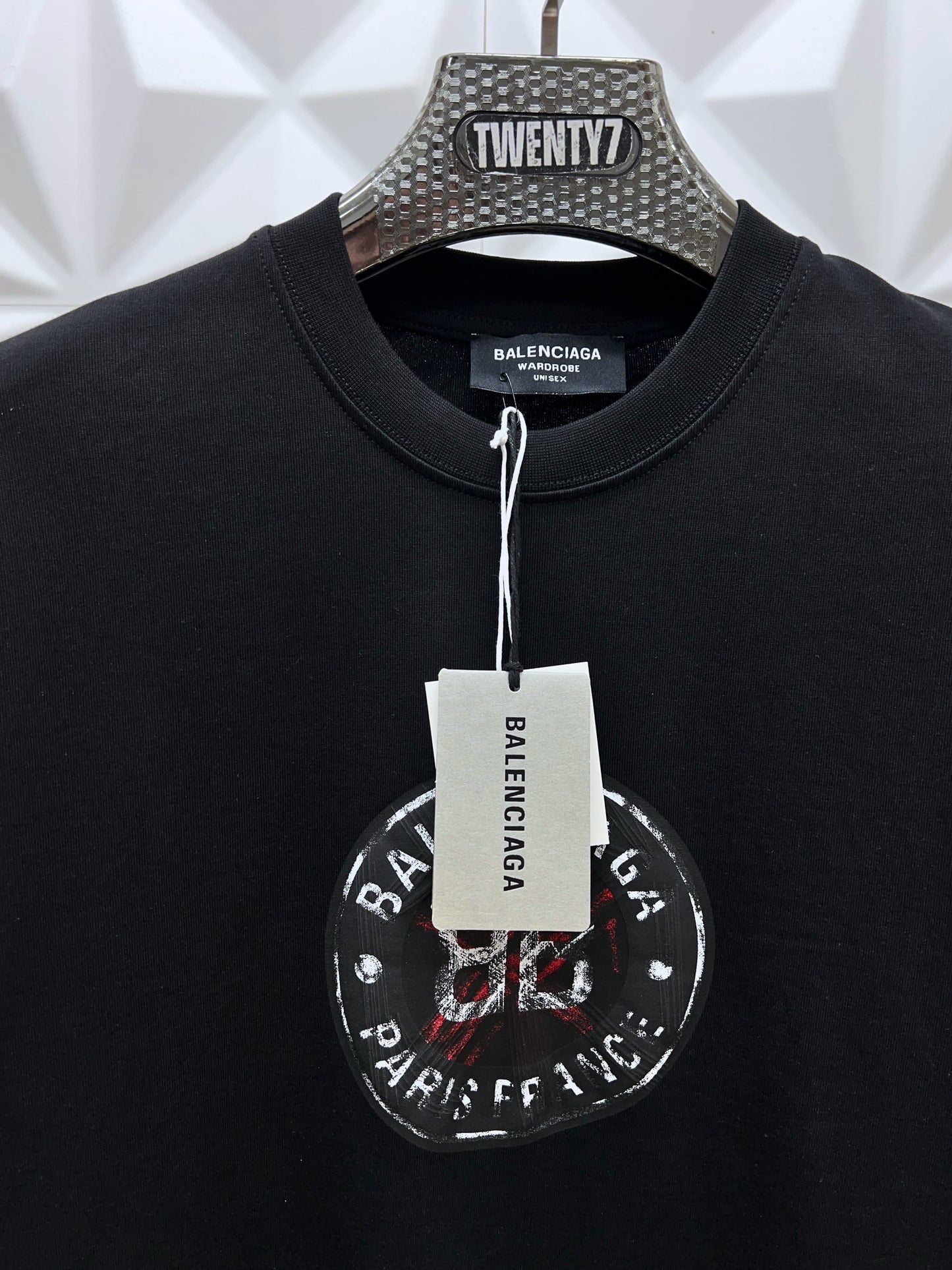 BALENCIAGA