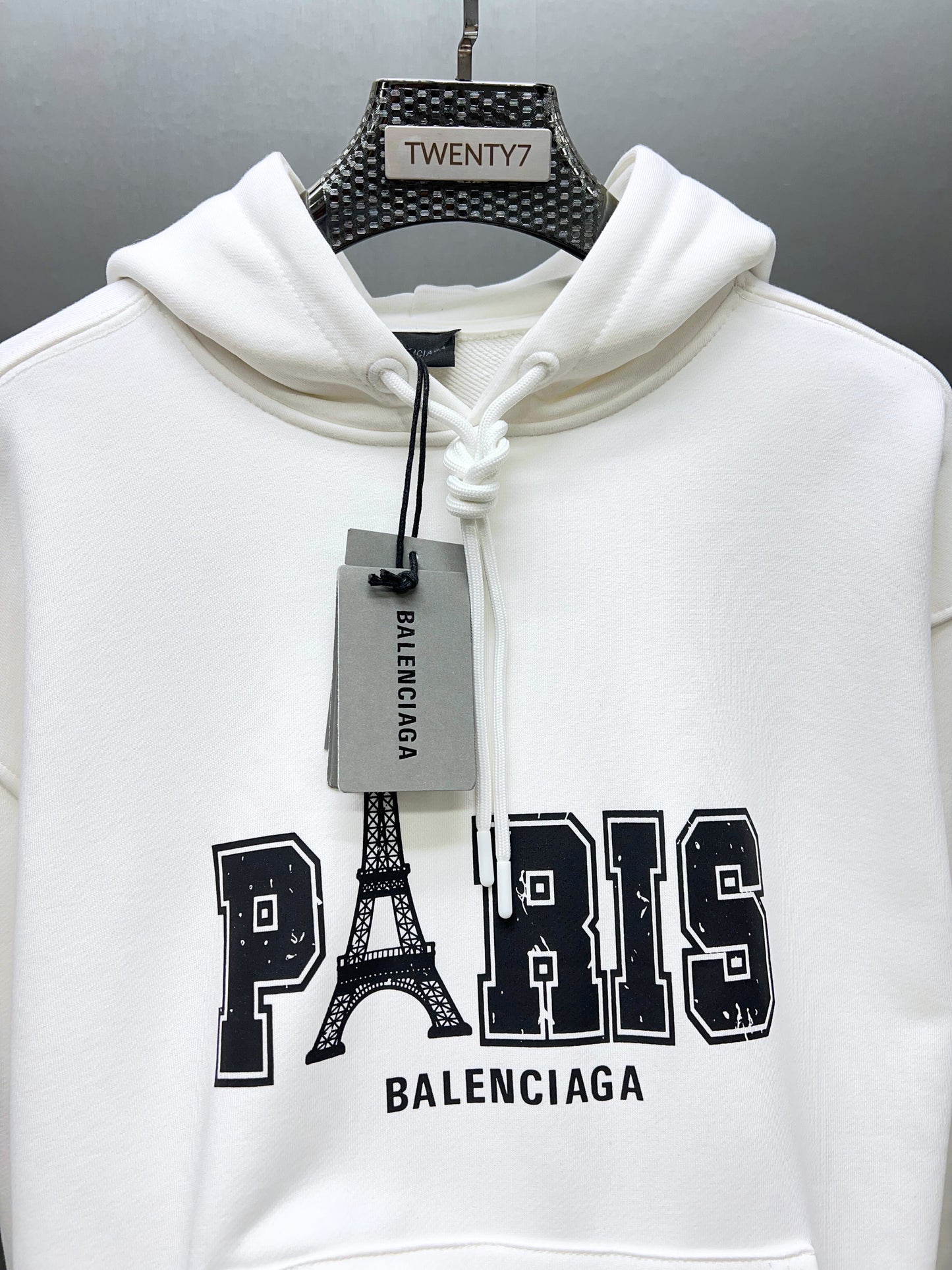 BALENCIAGA