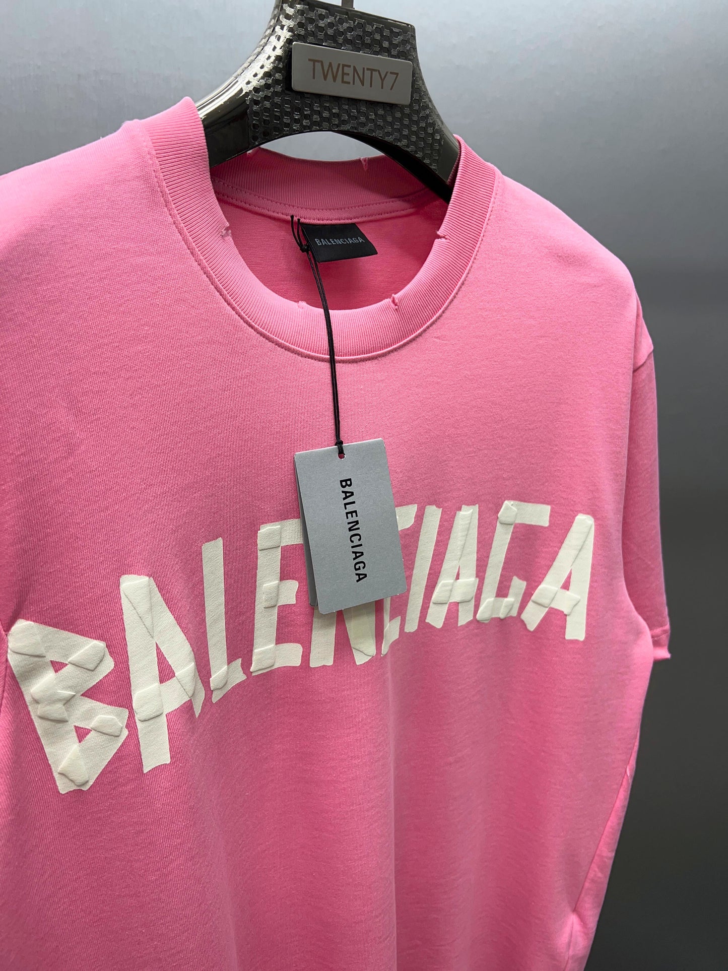 BALENCIAGA
