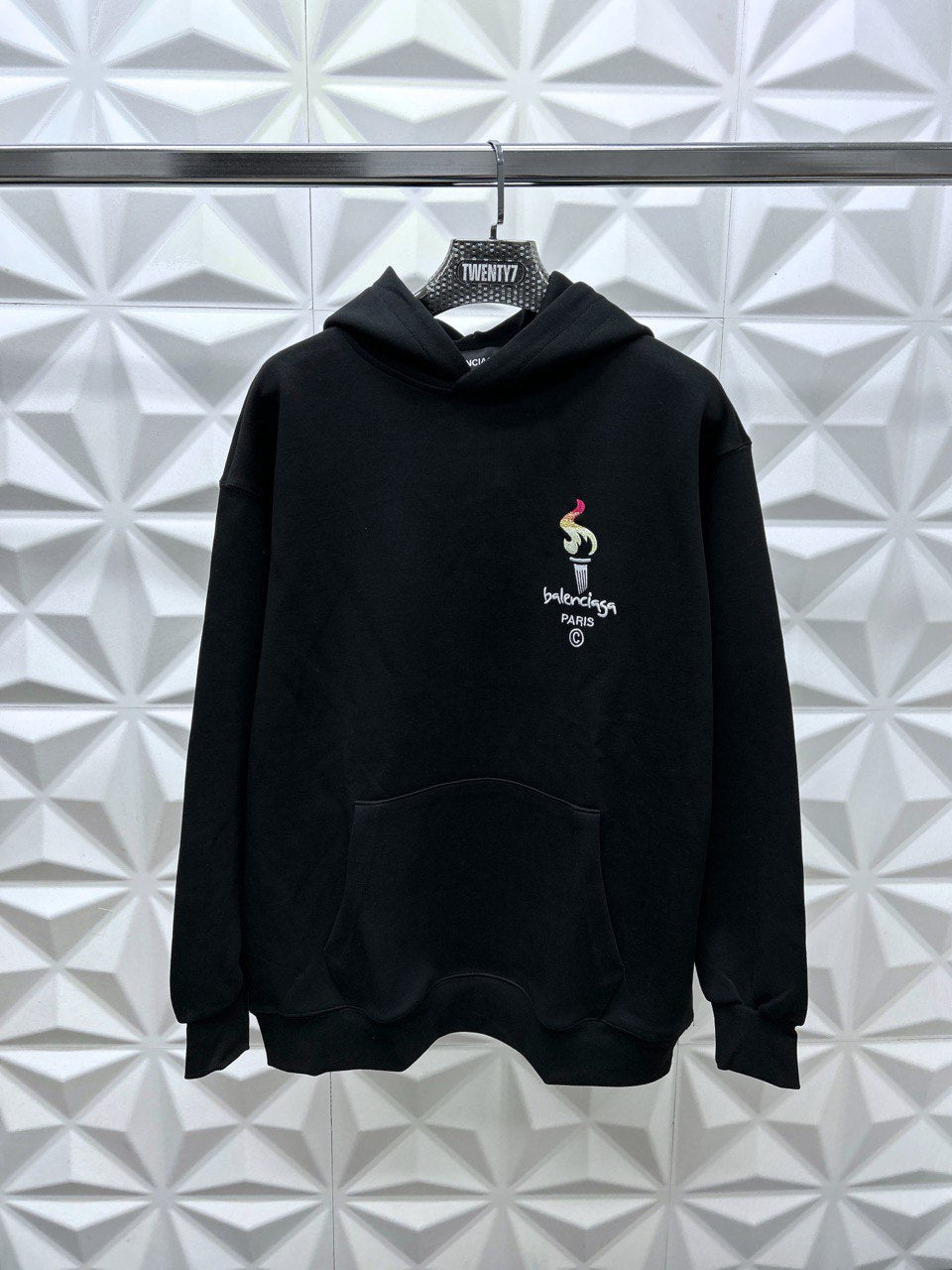 BALENCIAGA
