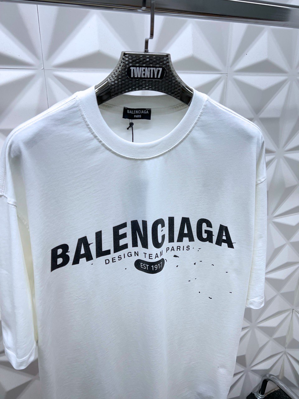 BALENCIAGA