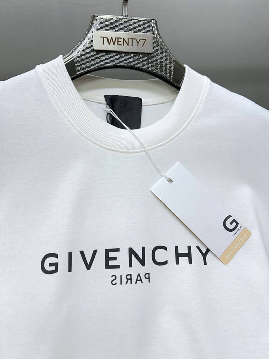 GIVENCHY