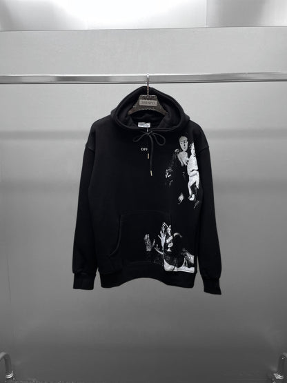OFF WHITE