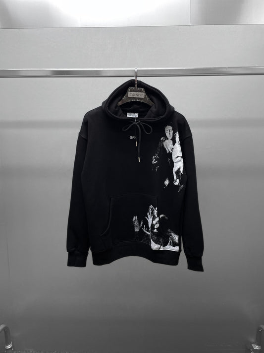OFF WHITE