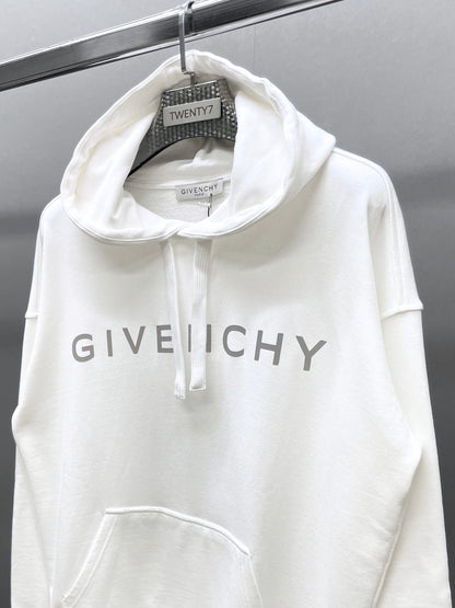 GIVENCHY