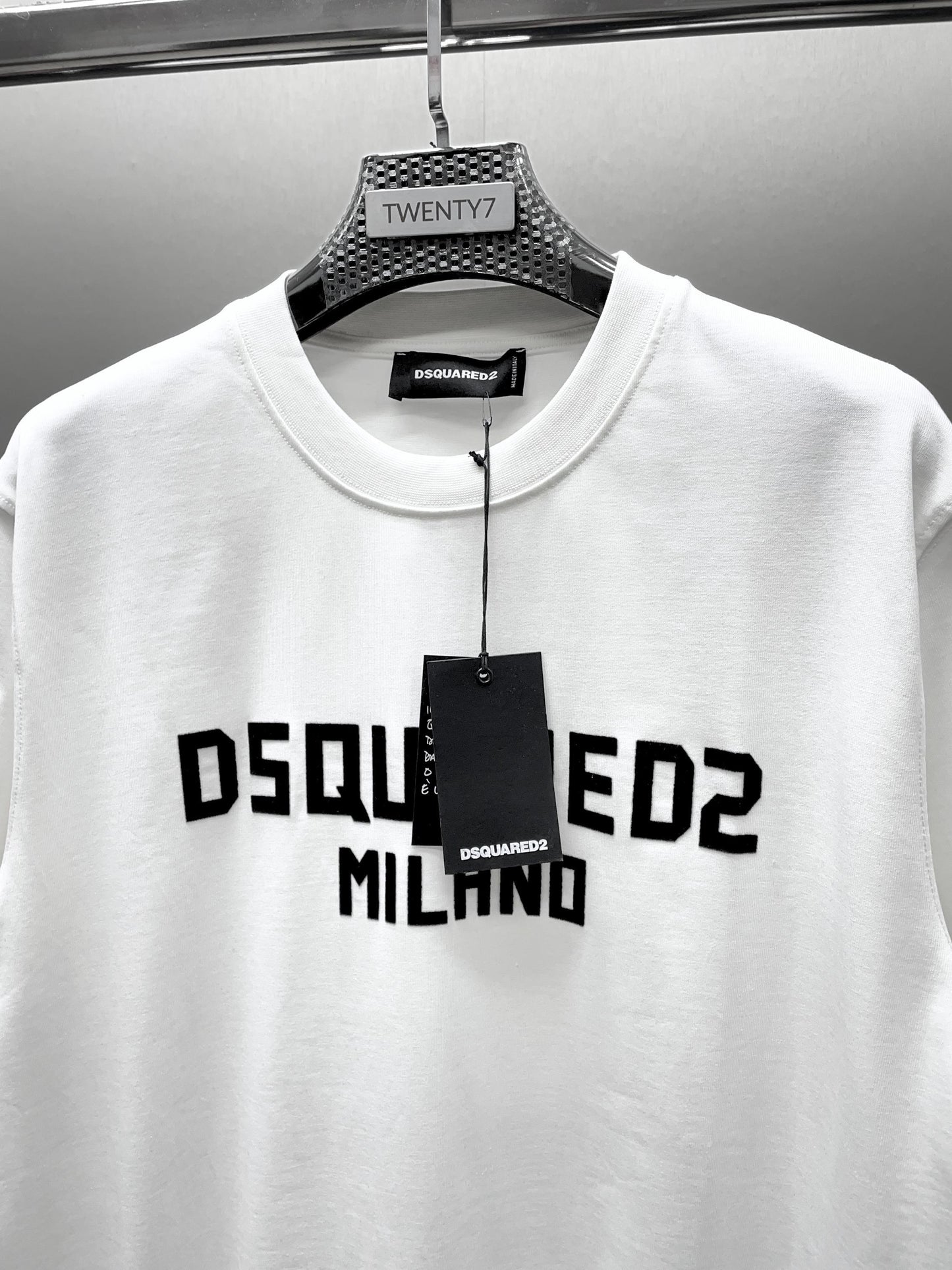 DSQUARED2