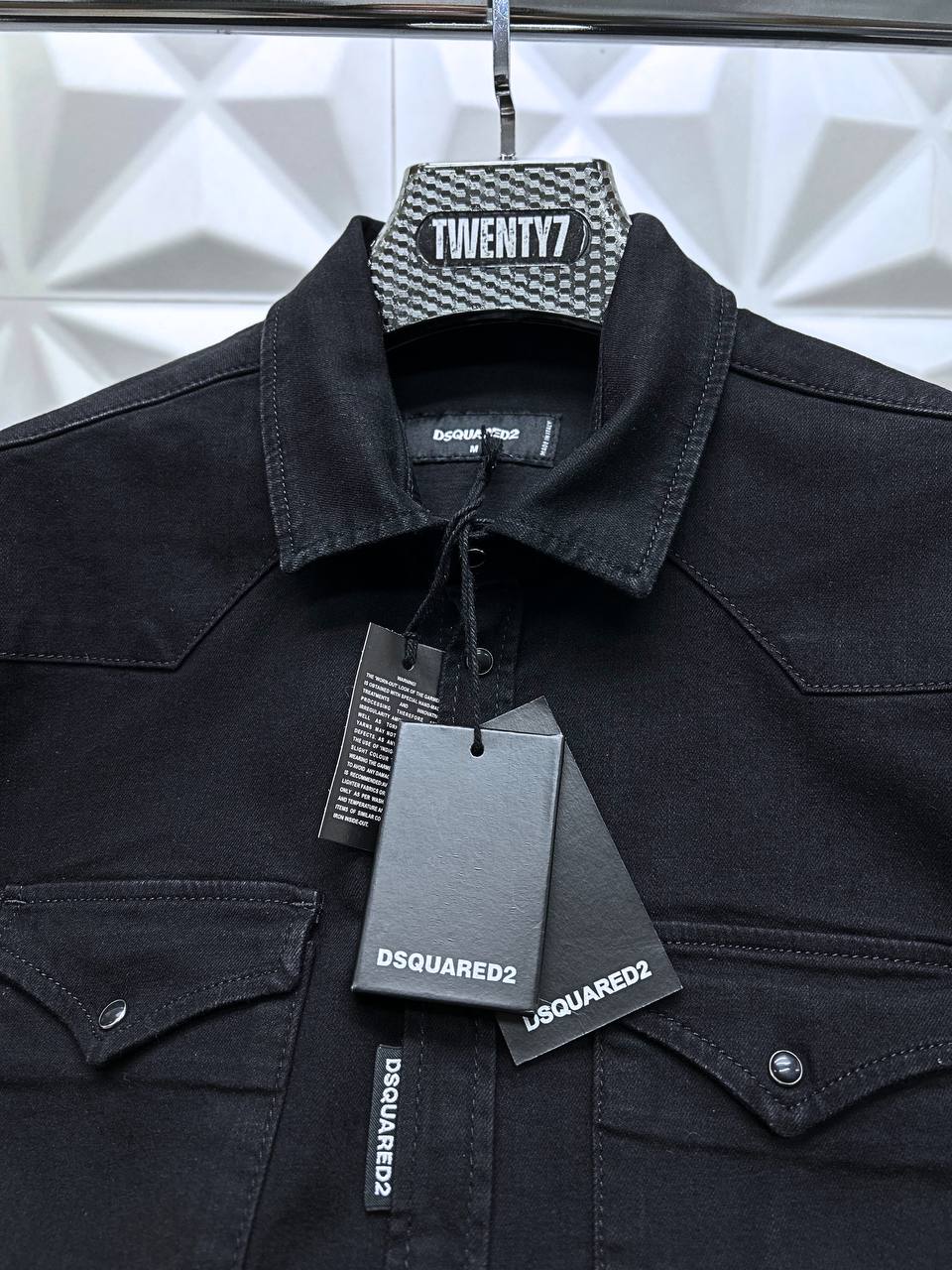 DSQUARED2