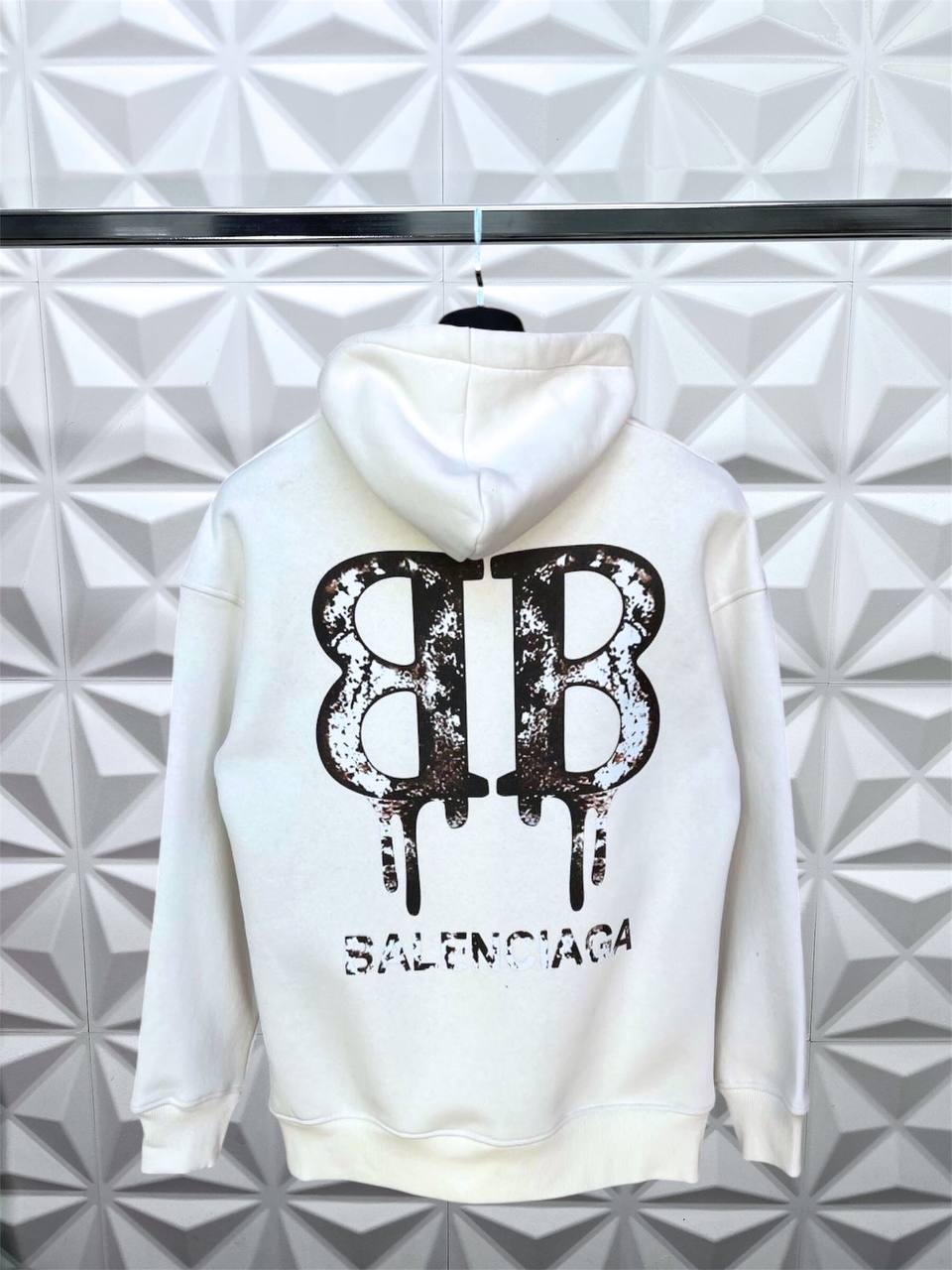 BALENCIAGA