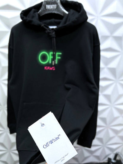 OFF WHITE