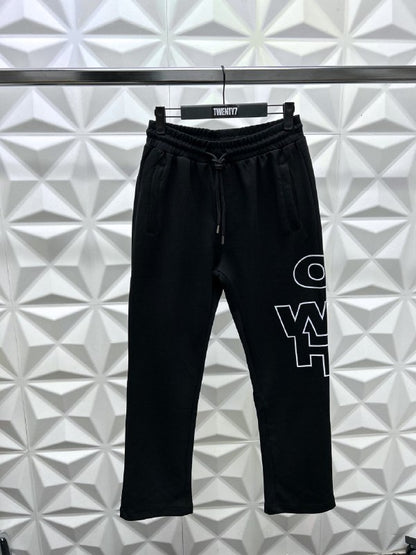 OFF WHITE