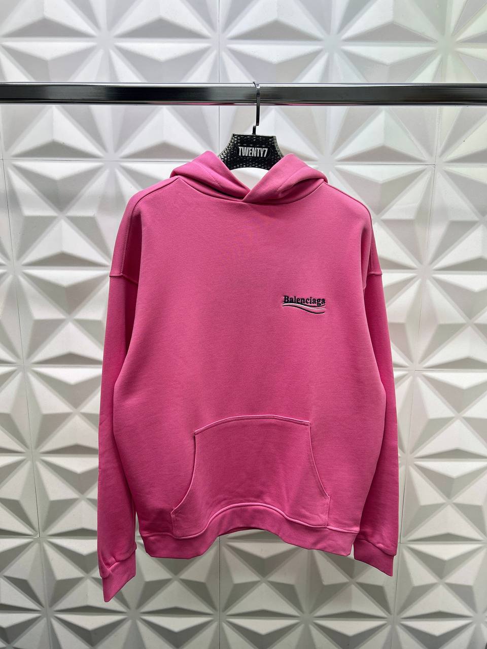 BALENCIAGA