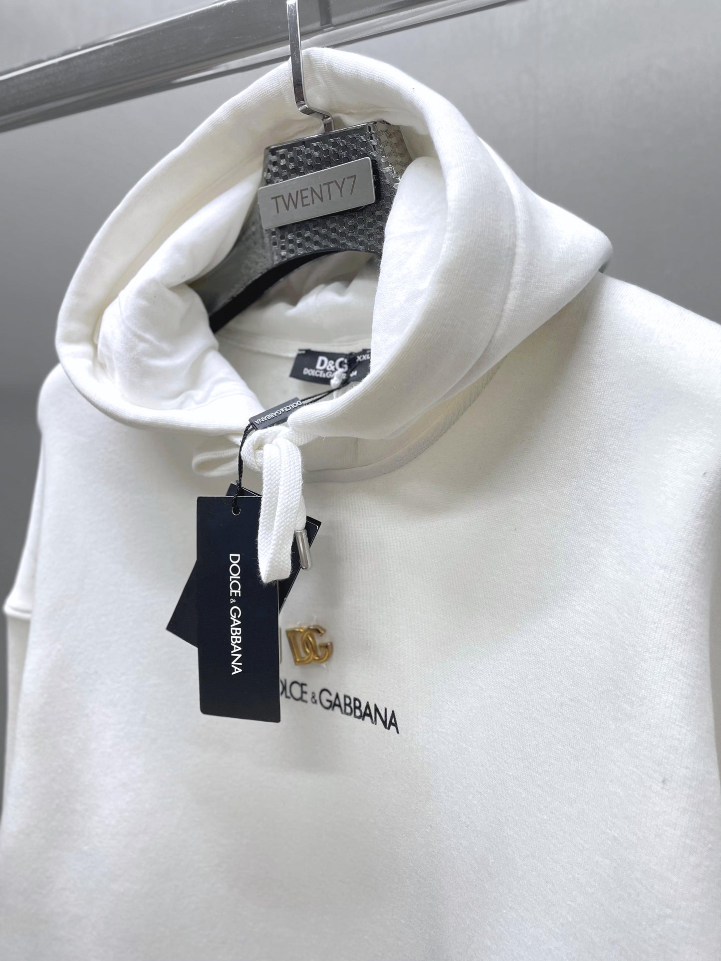 D&G