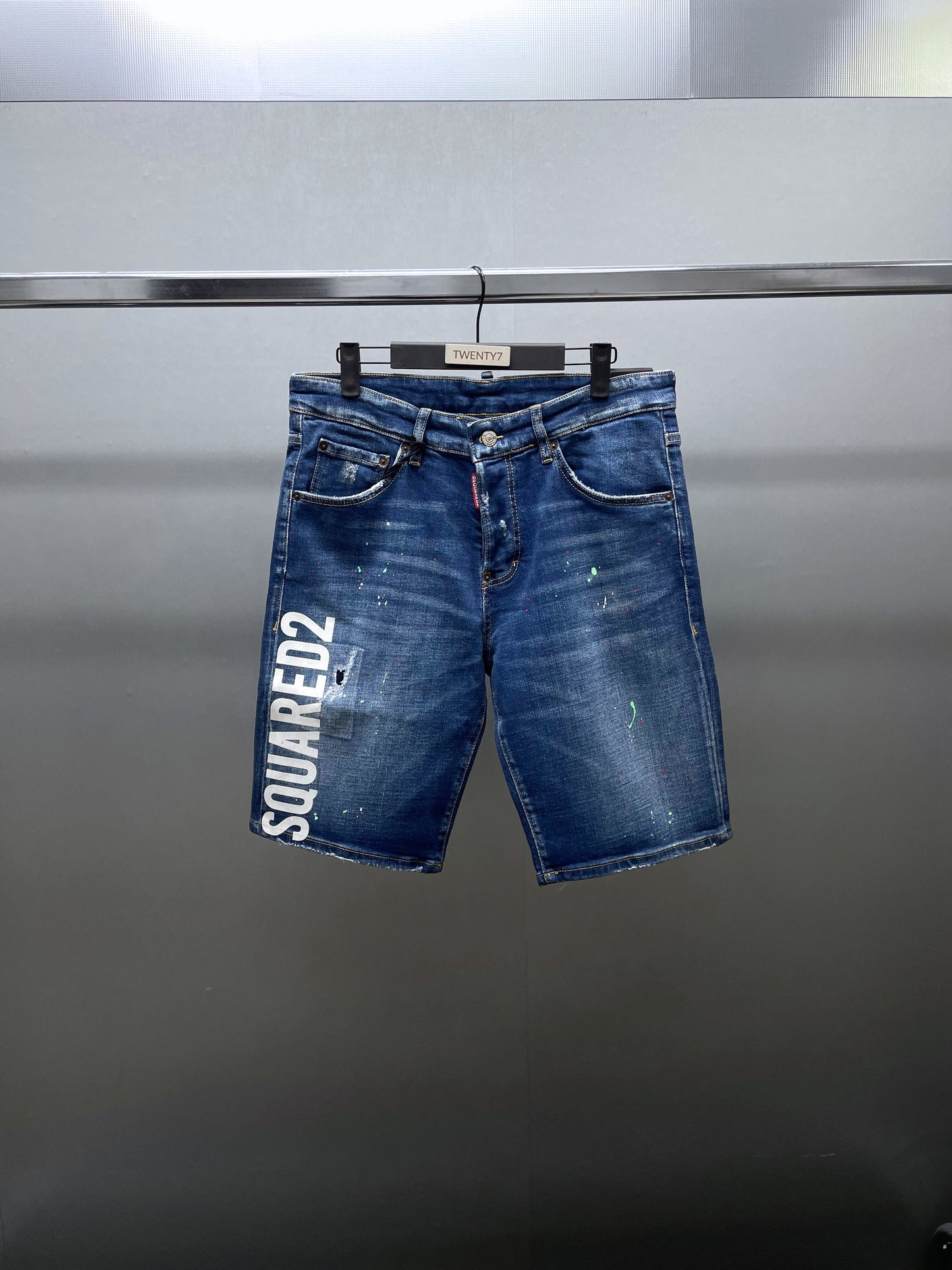 DSQUARED2
