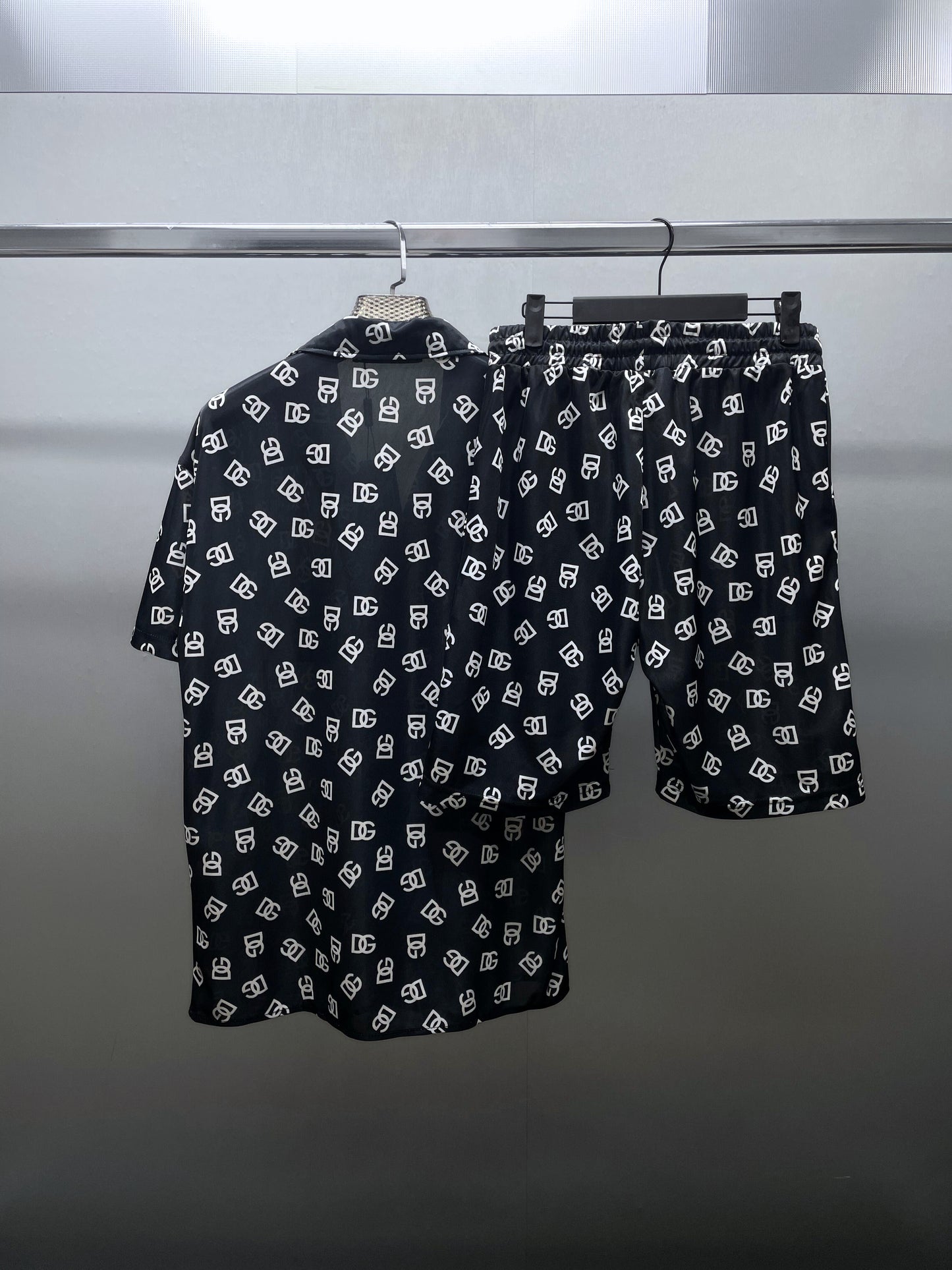 D&amp;G
