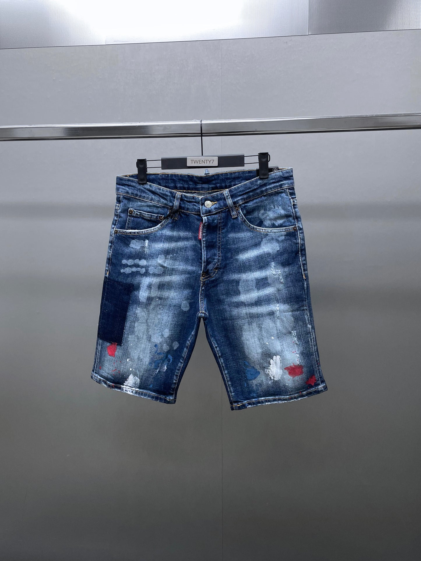 DSQUARED2