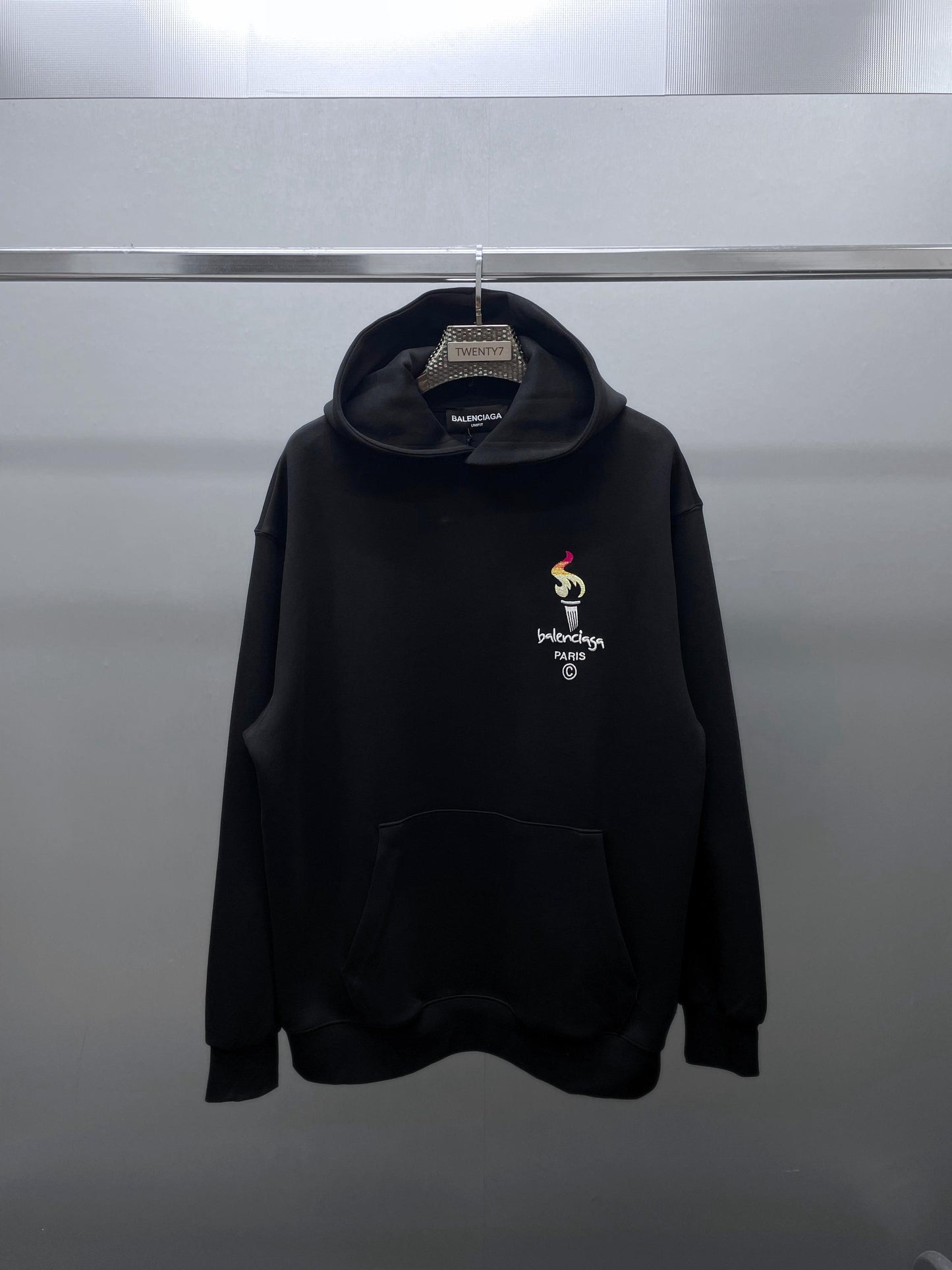 BALENCIAGA