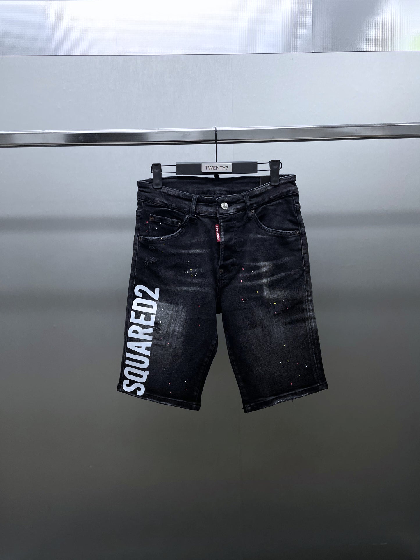 DSQUARED2