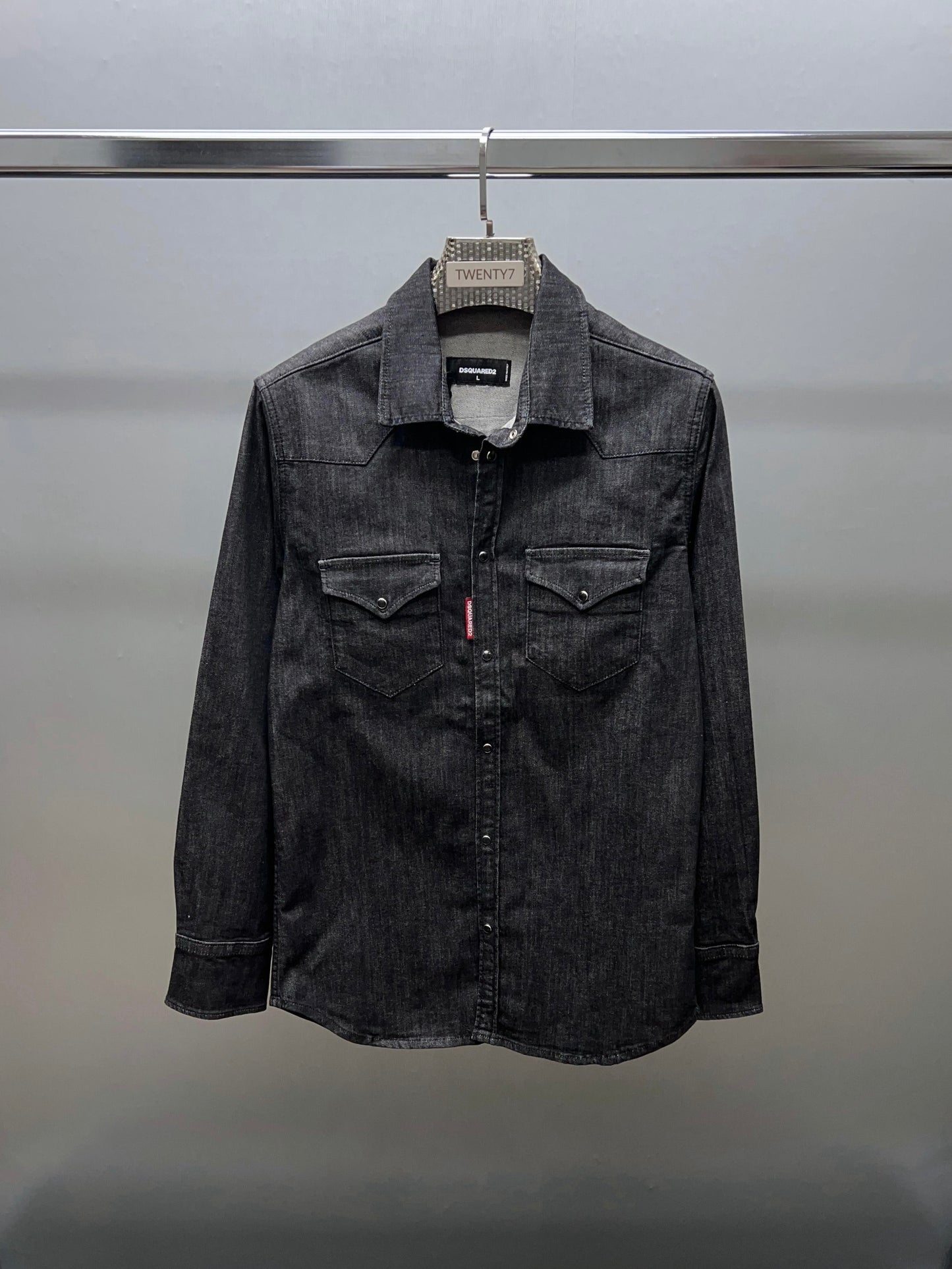 DSQUARED2