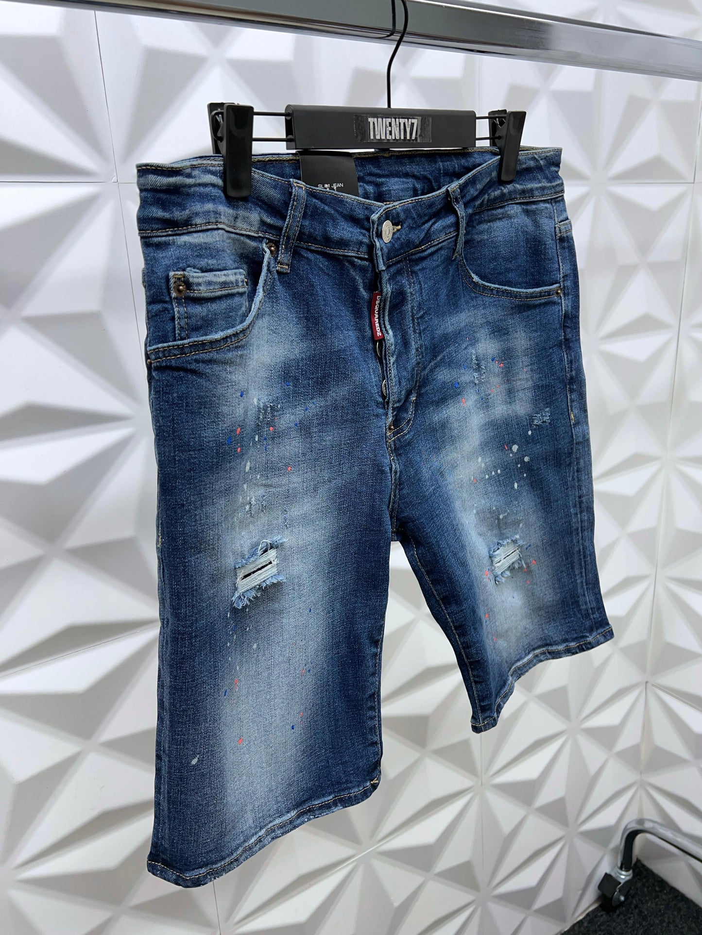 DSQUARED2