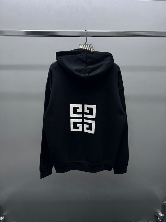 GIVENCHY