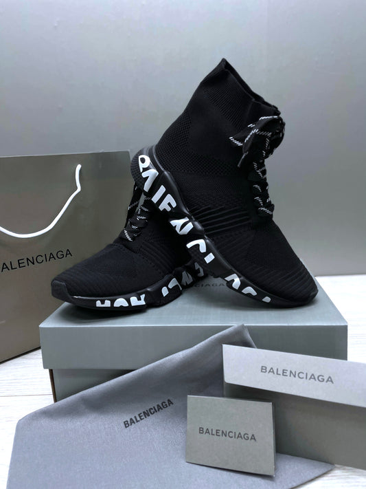 BALENCIAGA
