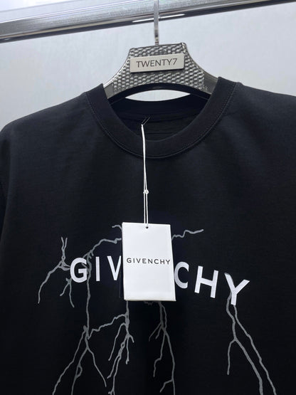 GIVENCHY