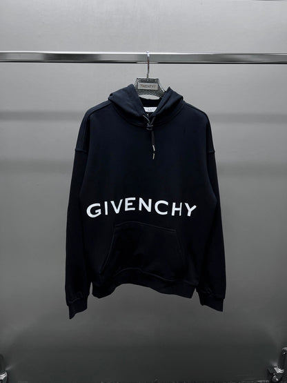 GIVENCHY