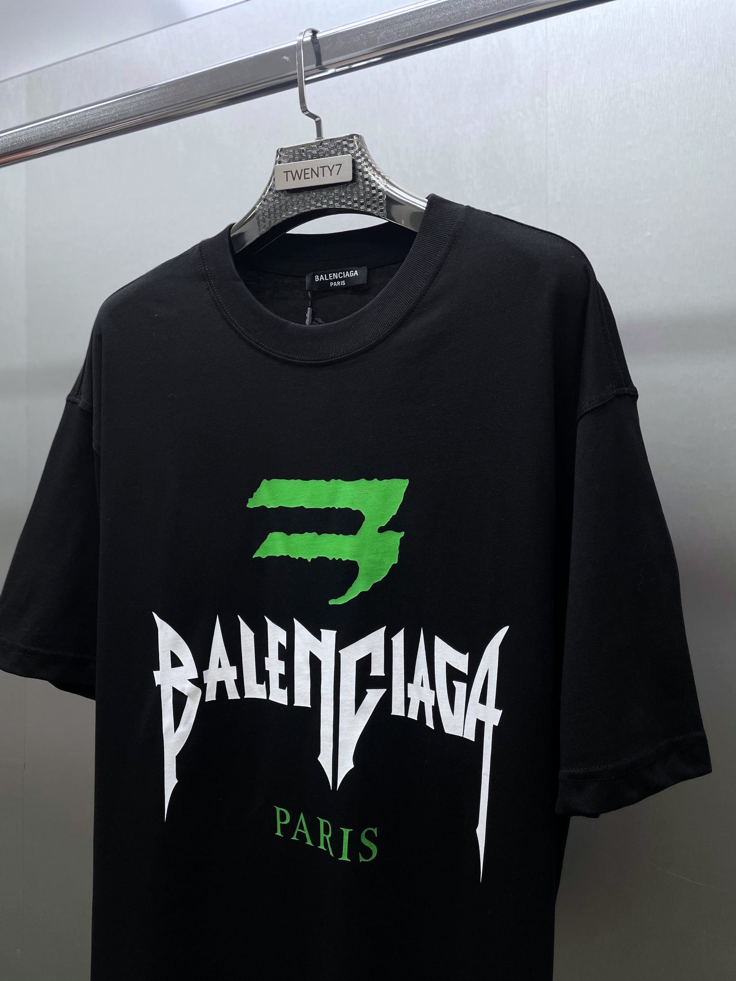 BALENCIAGA