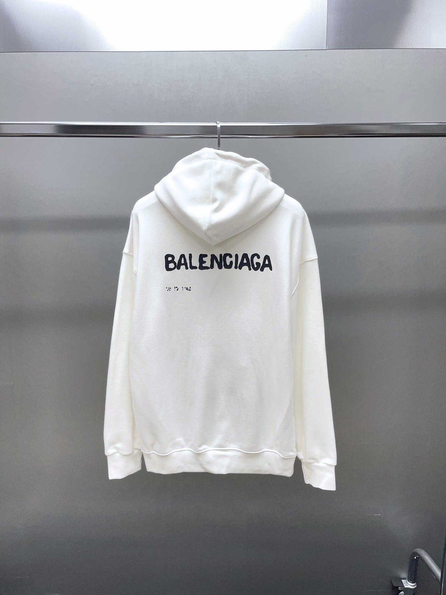 BALENCIAGA