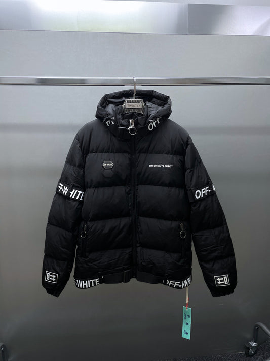 OFF WHITE