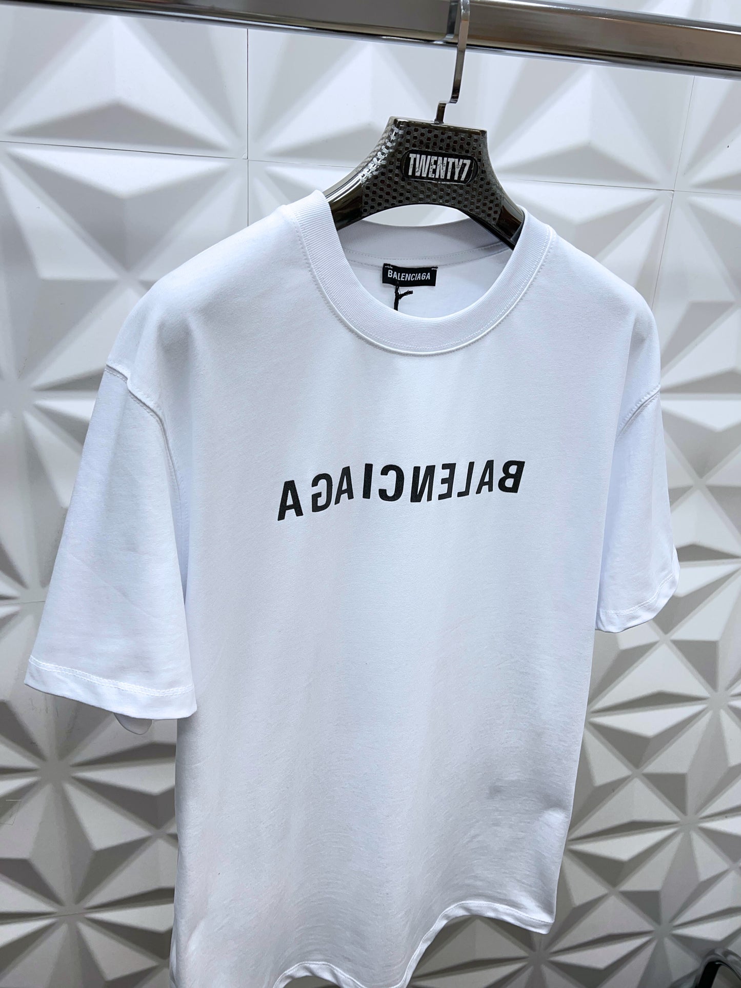 BALENCIAGA