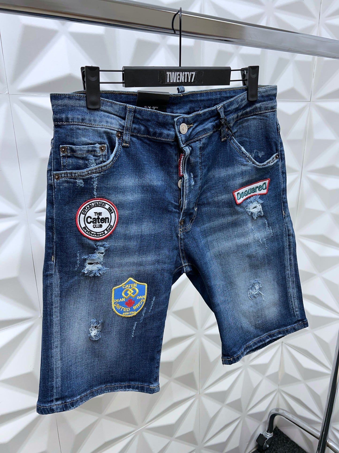 DSQUARED2