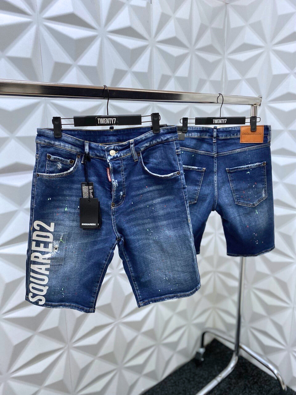 DSQUARED2