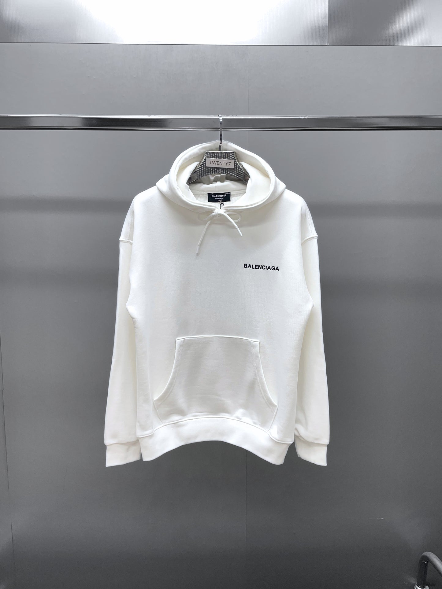 BALENCIAGA