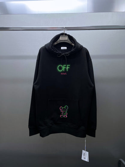 OFF WHITE