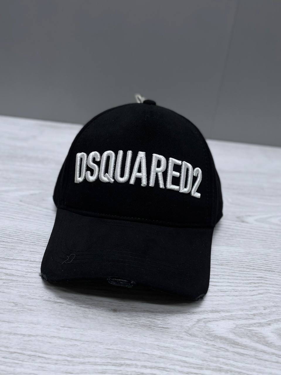 DSQUARED2