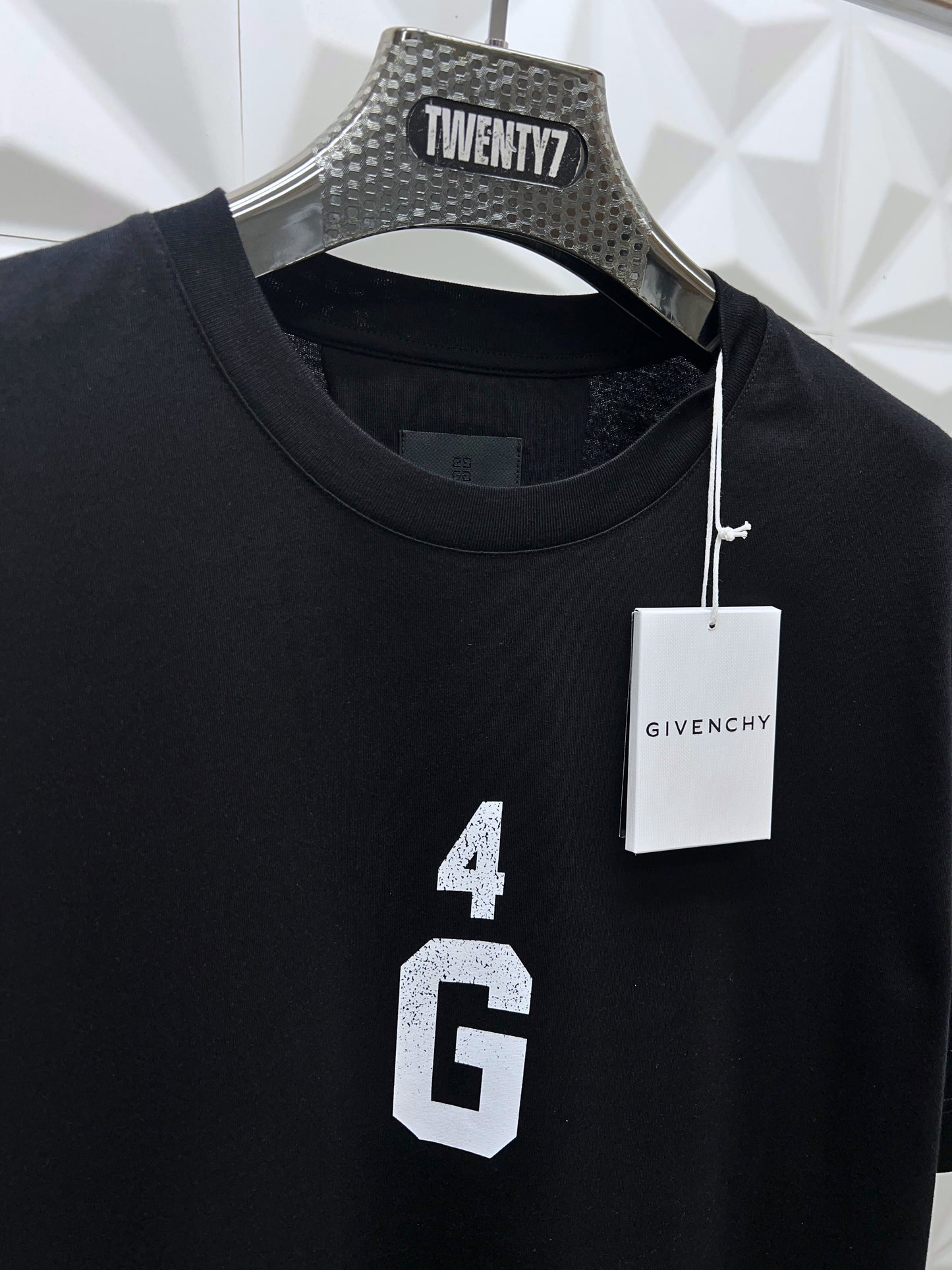GIVENCHY