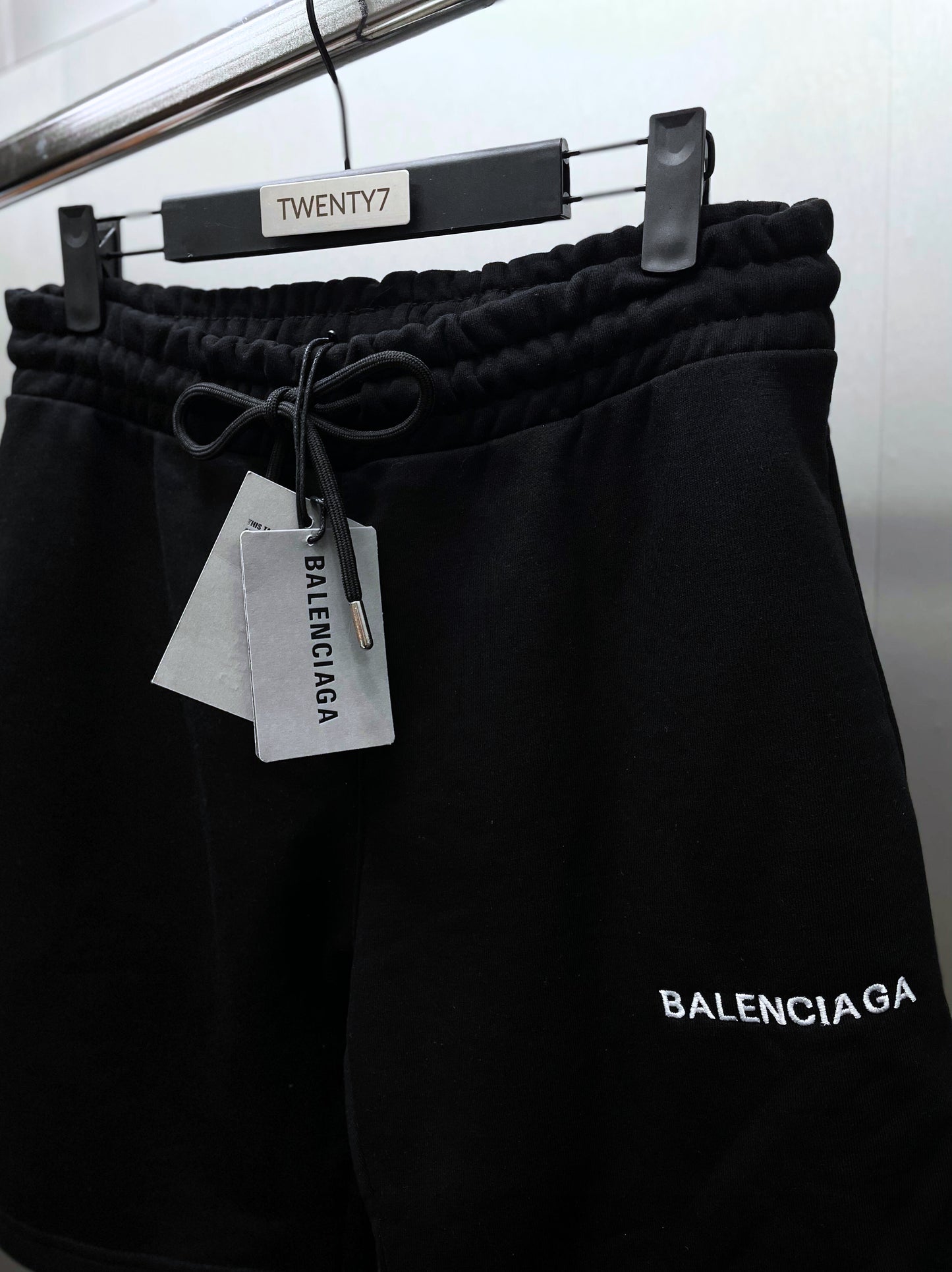 BALENCIAGA