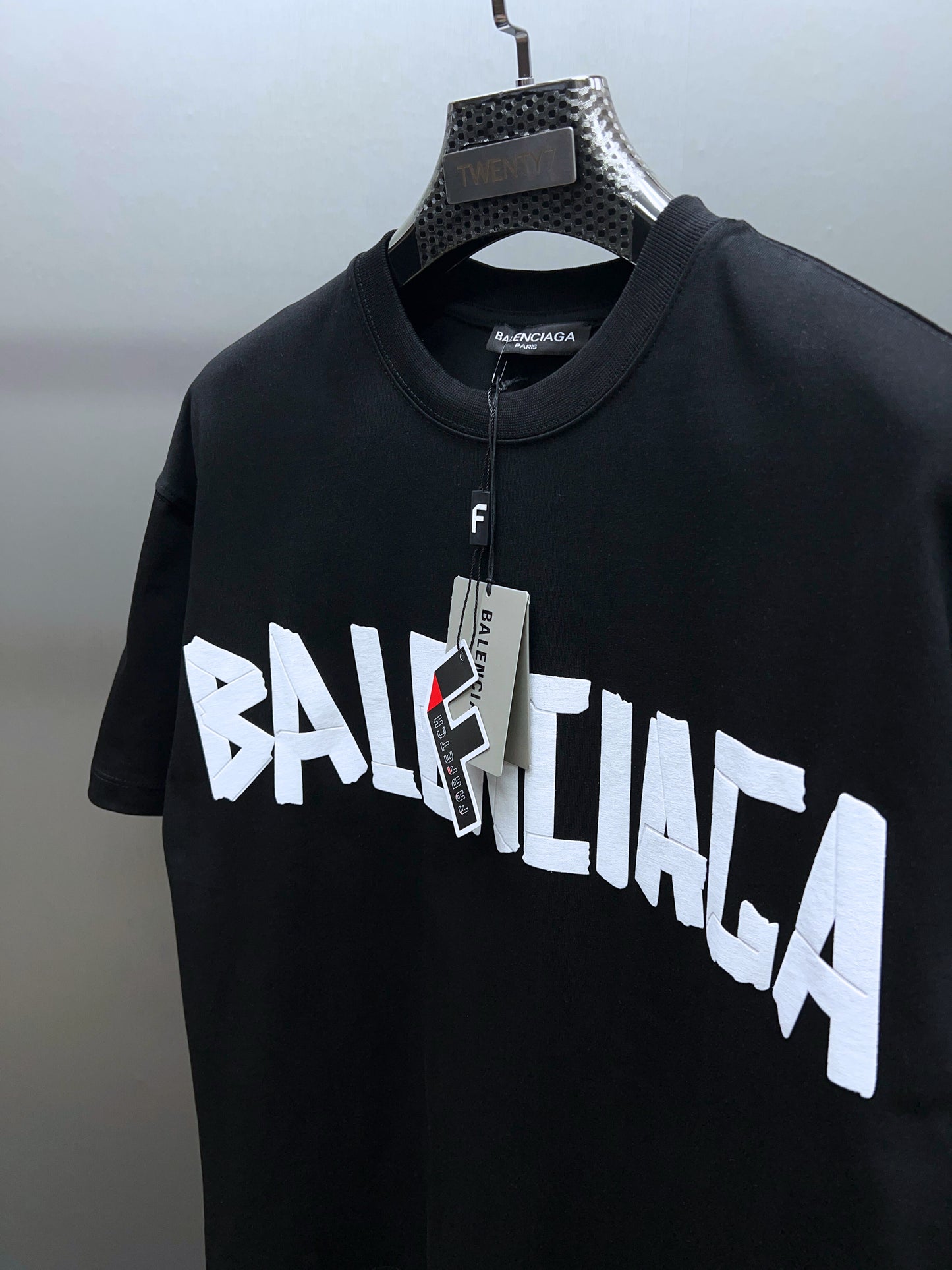 BALENCIAGA