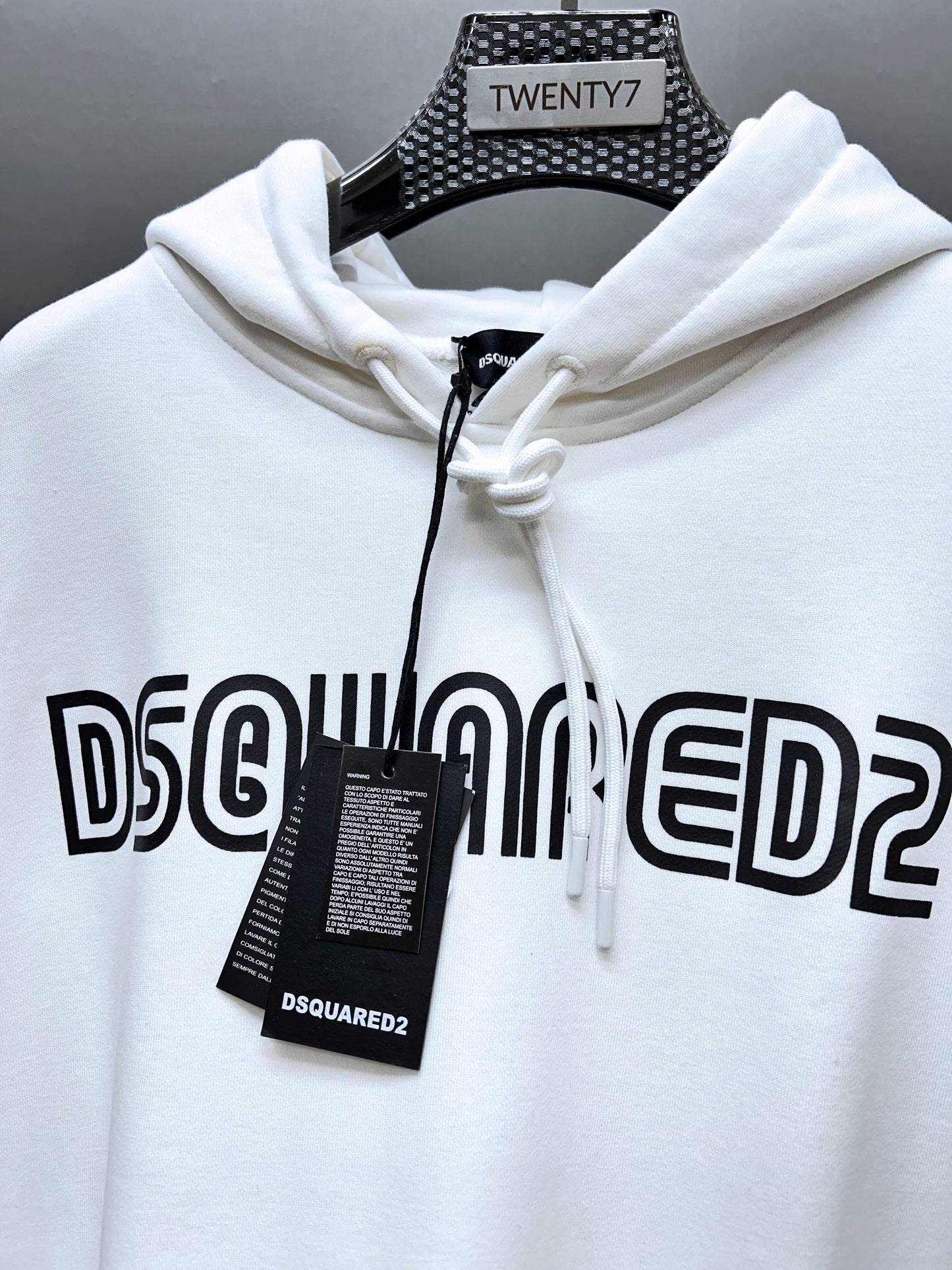 DSQUARED2