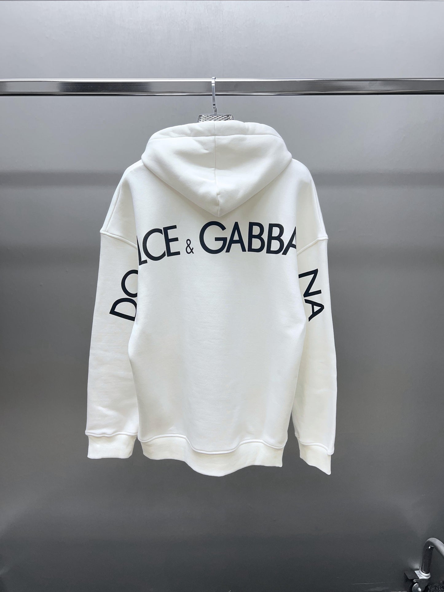 D&G