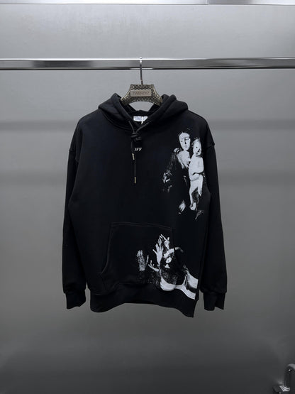 OFF WHITE