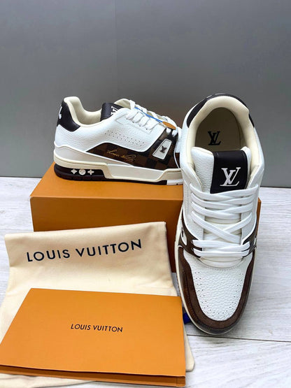 LOUIS  VUITTON